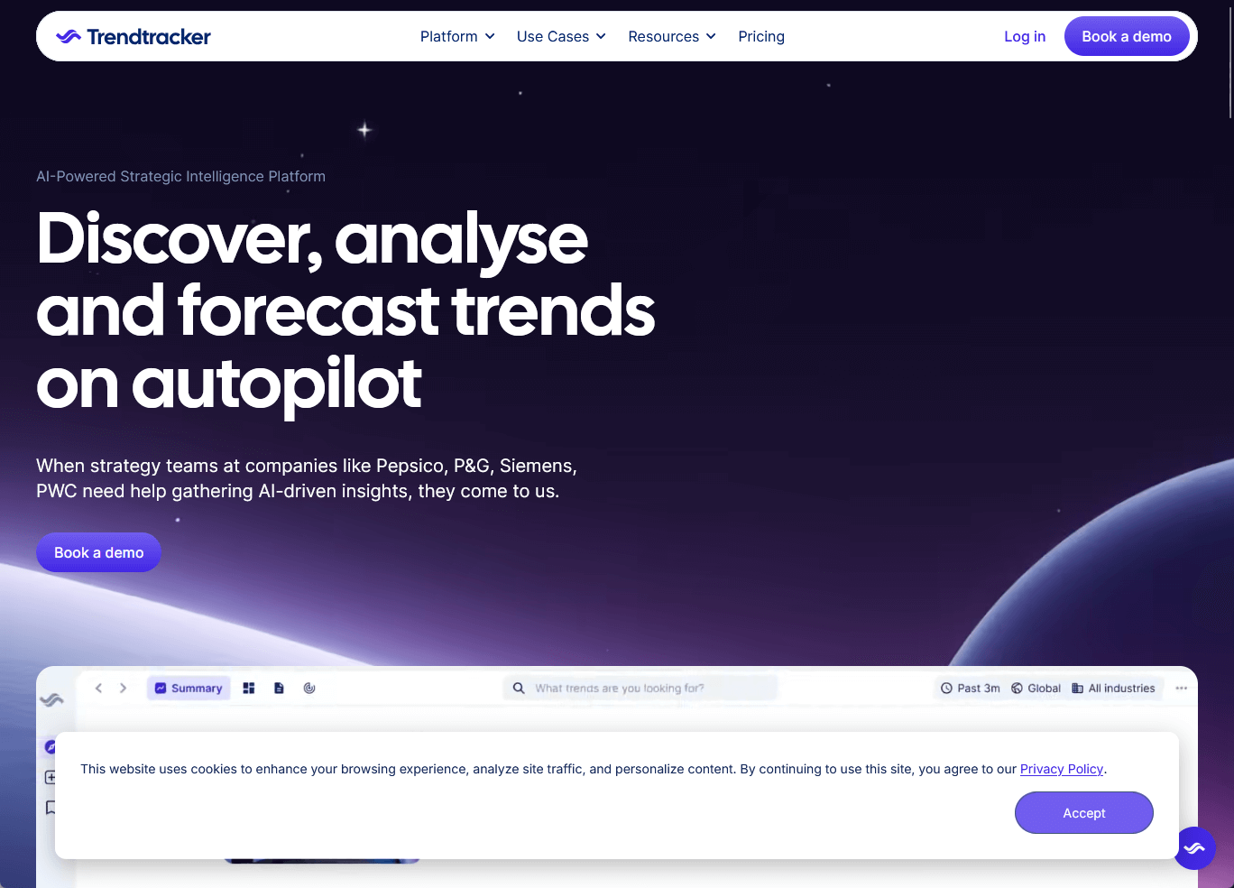 Startpagina van Trendtracker, een AI-aangedreven platform voor strategische intelligentie, met hun kop "Discover, analyse and forecast trends on autopilot" tegen een donkere achtergrond met ruimtethema